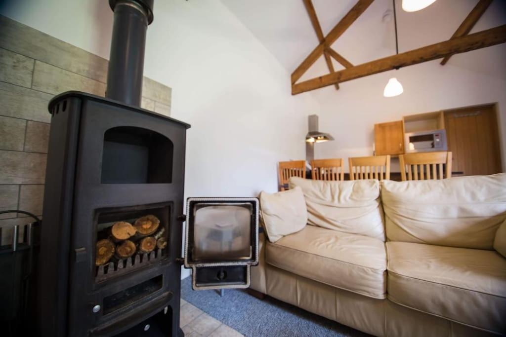Cosy Cottage On Banks Of River Wye Foy Extérieur photo